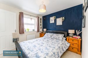 Bedroom- click for photo gallery